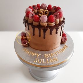 Raspberry and Chocolate Drip Cake